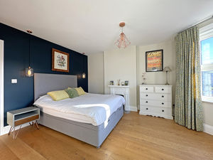 Photo 9- click for photo gallery